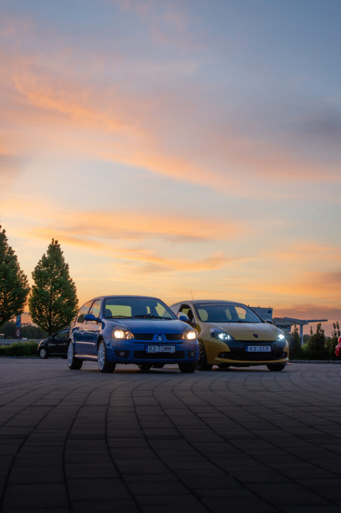 Zdjęcia samochodów, zachód